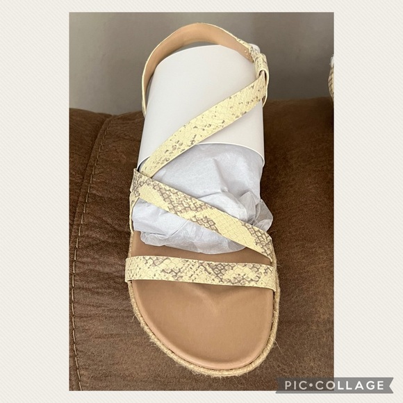 NEW Lucky Brand Cream Gray Reptile Print Straw Sole Bohemian Strappy Sandals - Picture 6 of 6
